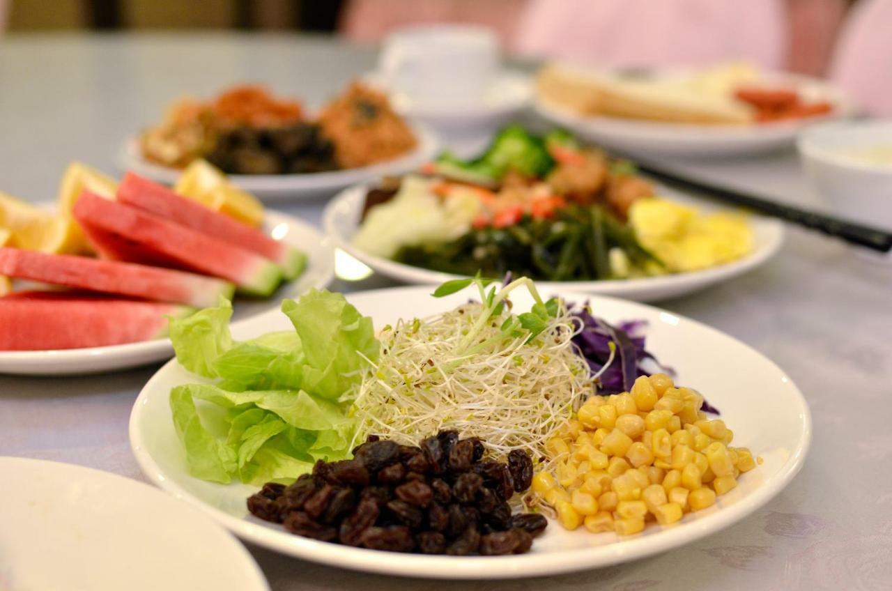 Ever Delightful Business Hotel Chiayi Eksteriør bilde